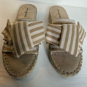 Seven Dials Beige and White Striped Bow Slide Sandals